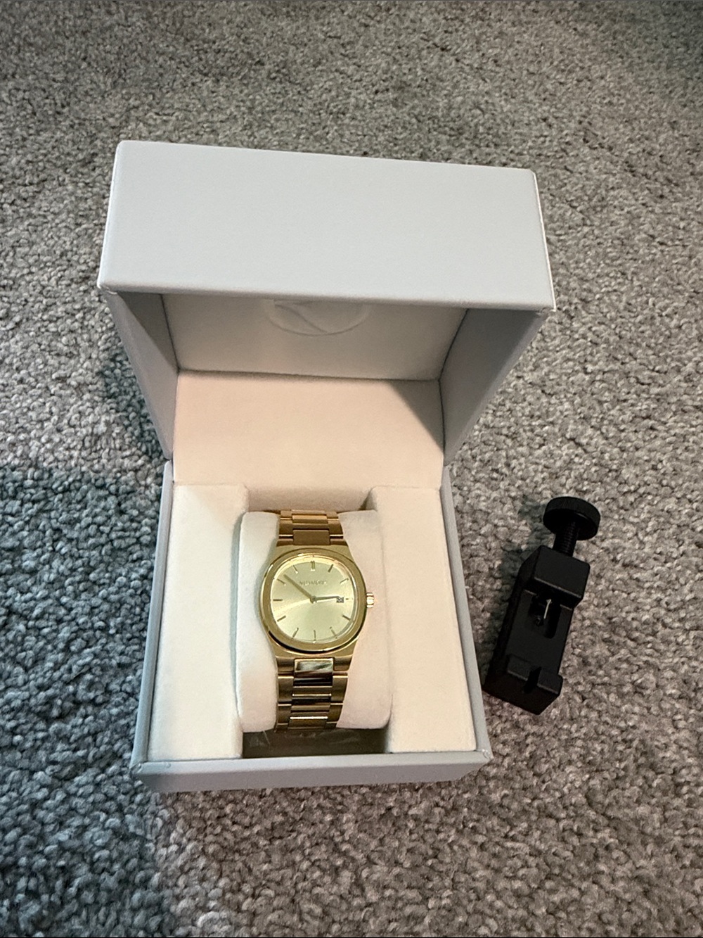Nuamore Oceana Watch
WATERPROOF